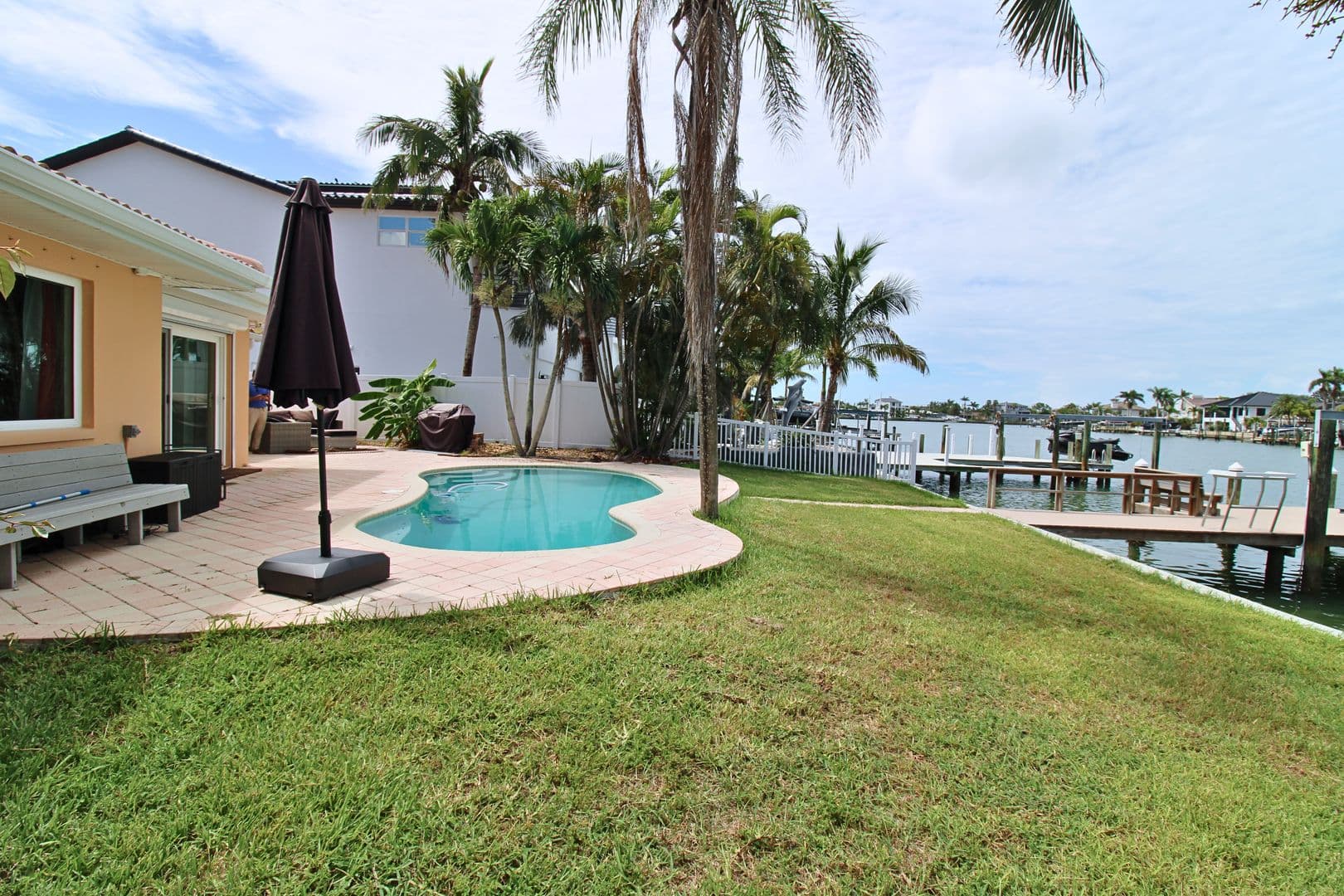 10128 Yacht Club Dr 25 of 26