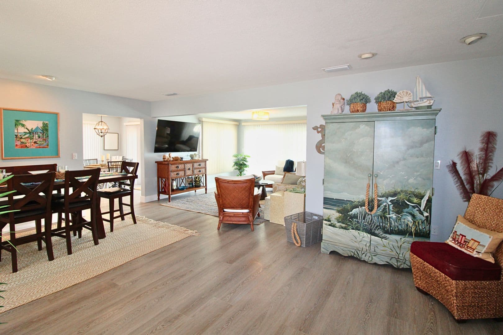 10128 Yacht Club Dr 4 of 8