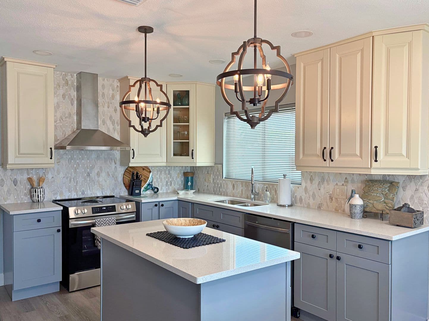 10128 Yacht Club Dr 12 of 26