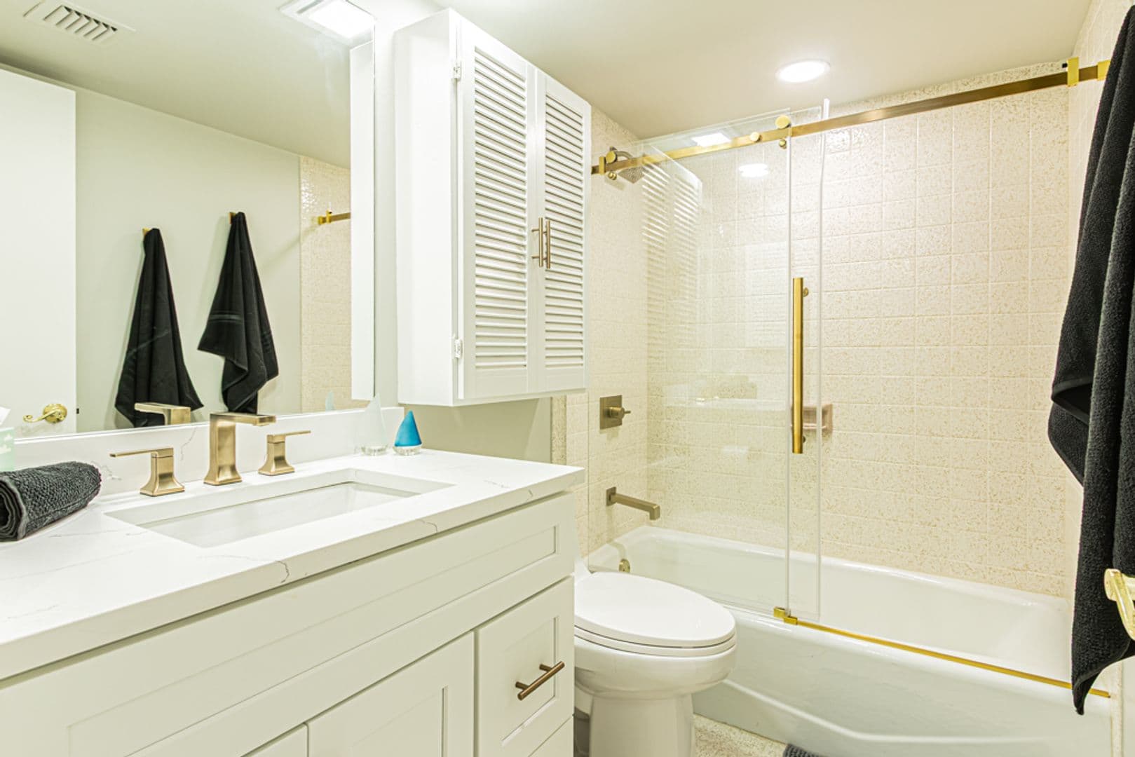 Blue Point Ave 1280 C22 31 of 42