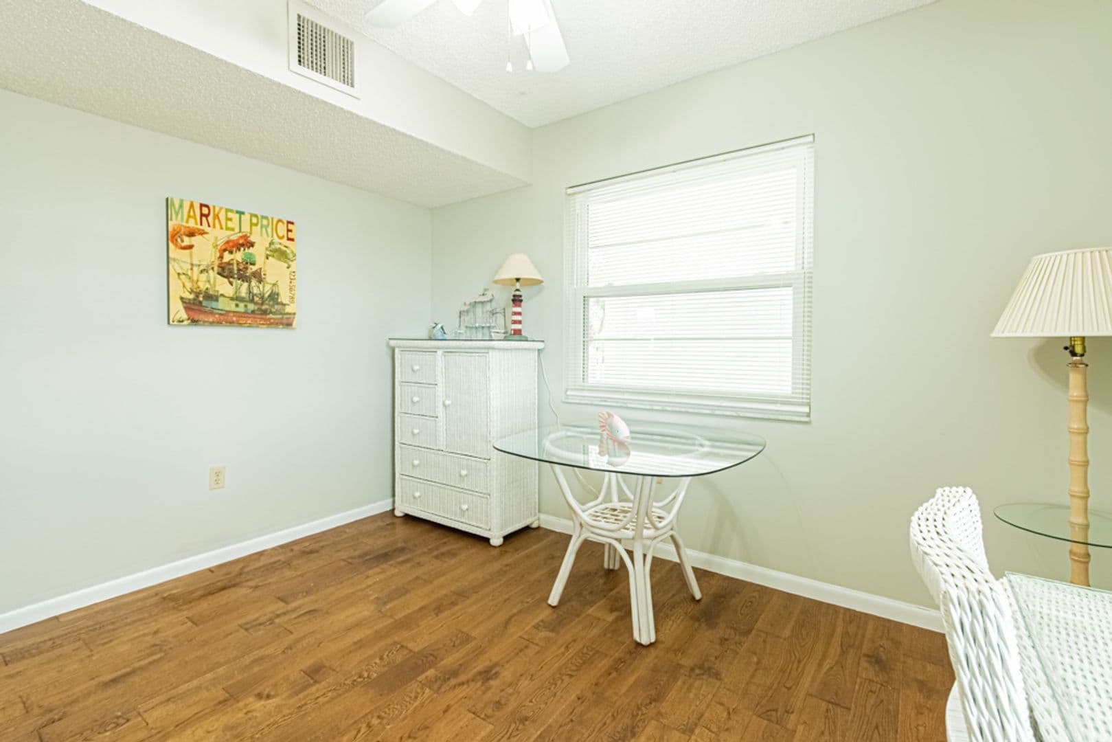 Blue Point Ave 1280 C22 33 of 42