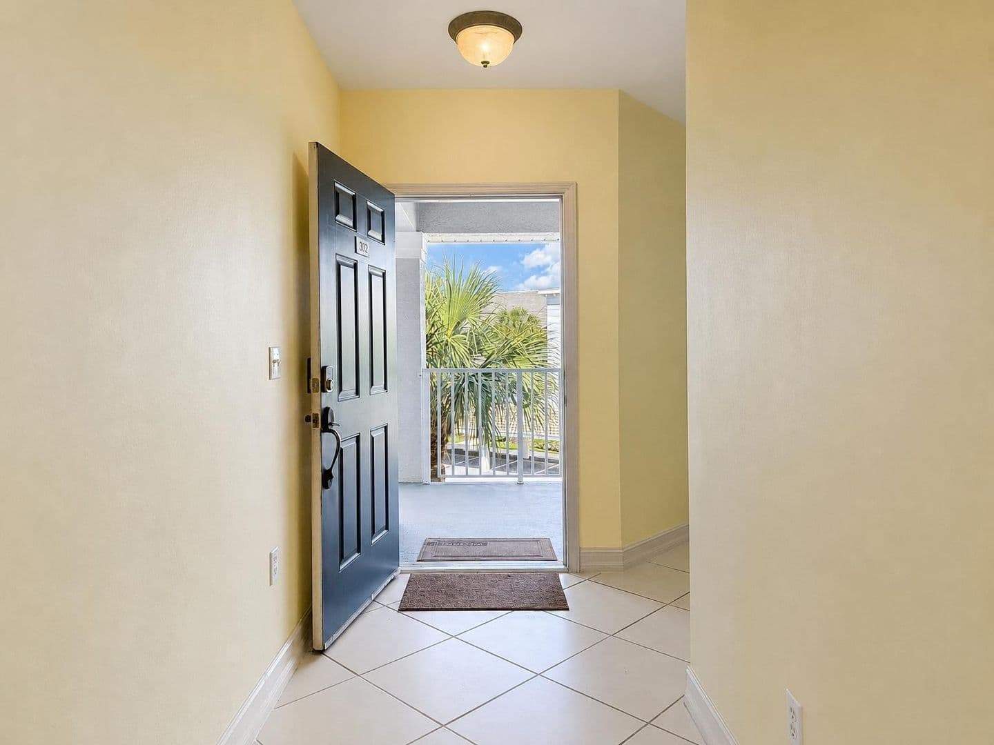 Regal Heron Circle 7811 #302 4 of 27