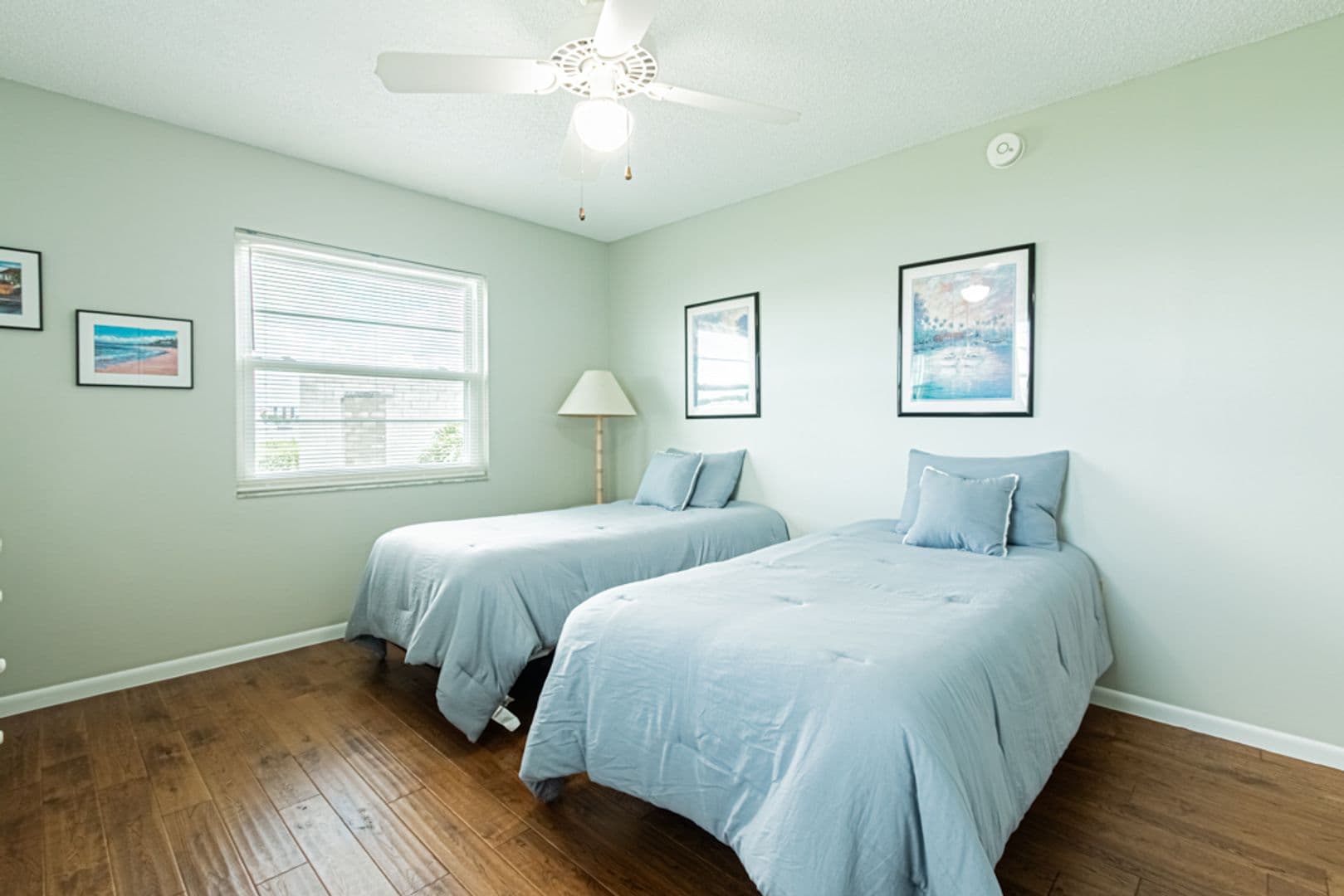 Blue Point Ave 1280 C22 27 of 42