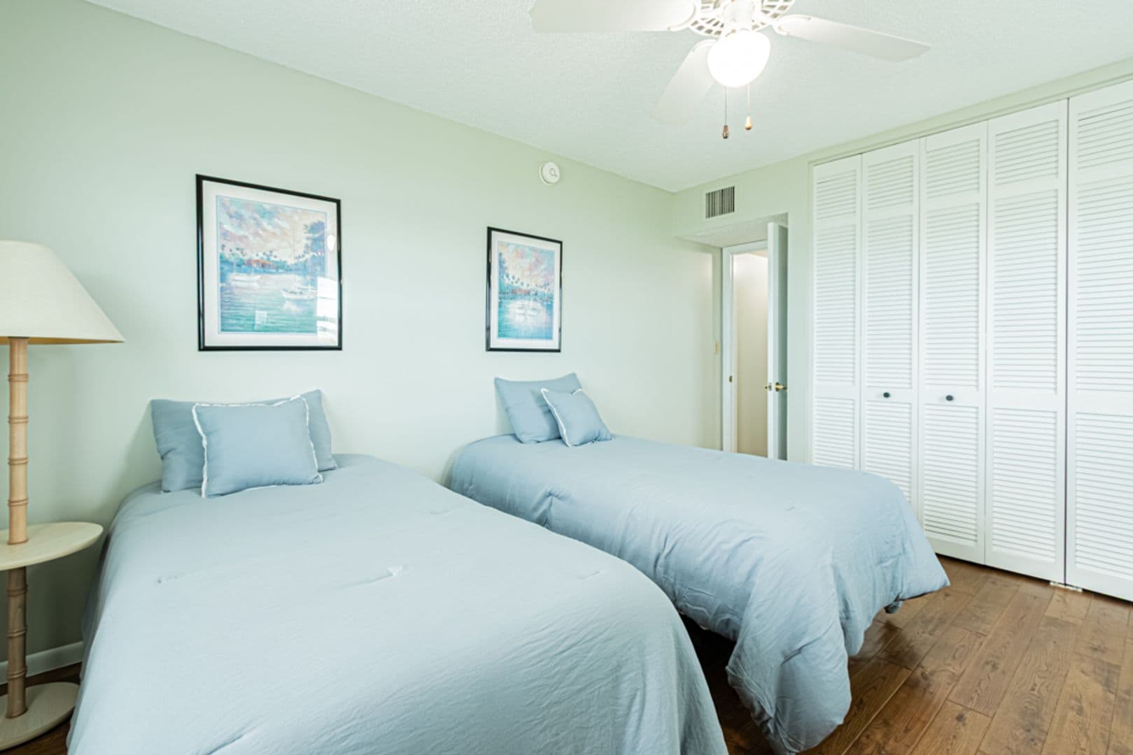 Blue Point Ave 1280 C22 28 of 42