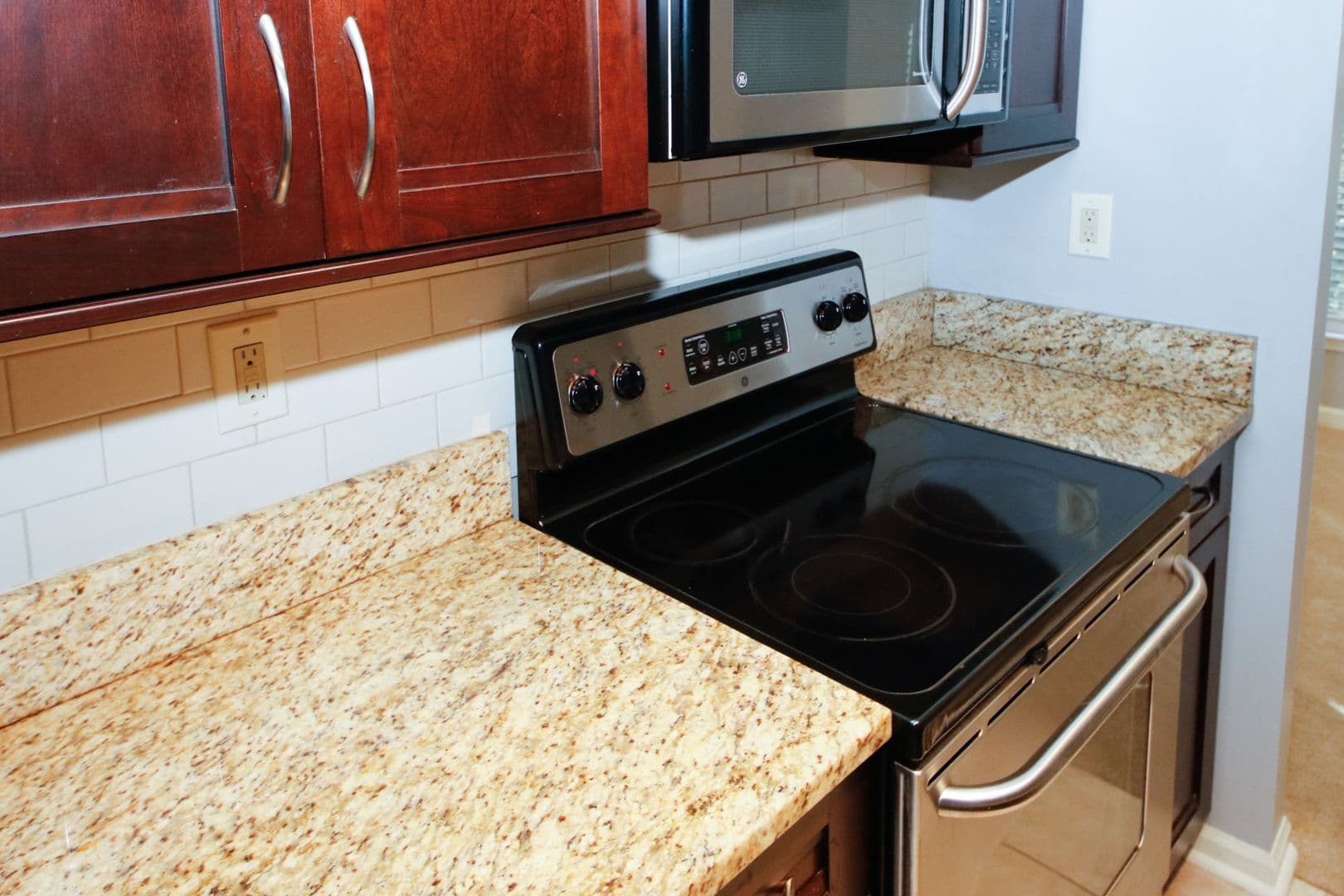 702 Garden Ct., Sandy Springs, GA, 30328 33 of 51