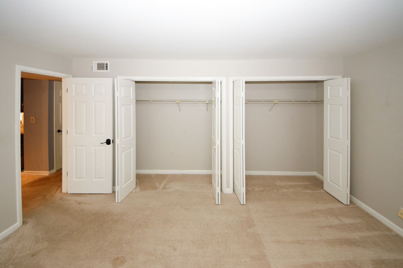 702 Garden Ct., Sandy Springs, GA, 30328 25 of 51