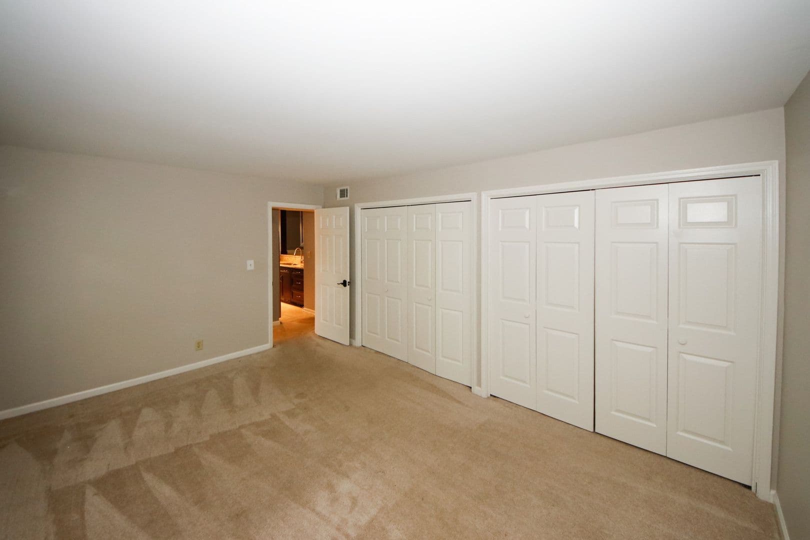 702 Garden Ct., Sandy Springs, GA, 30328 24 of 51
