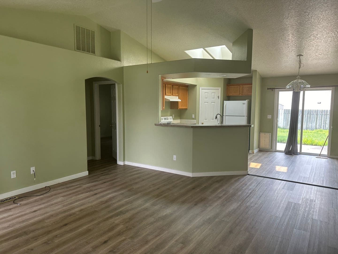 3412 Manchester Dr 8 of 22