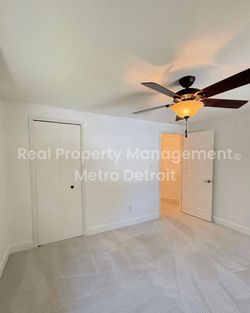 3028 Caswell Drive 18 of 31