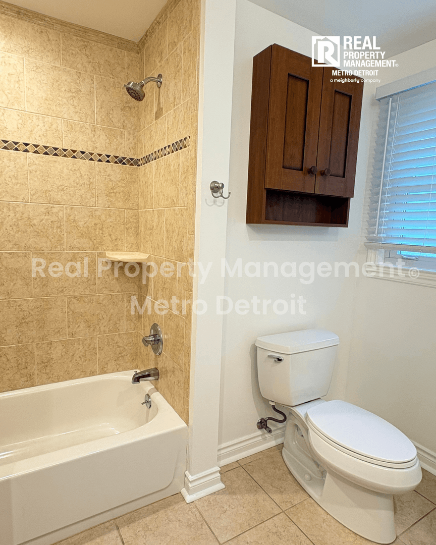3028 Caswell Drive 22 of 31