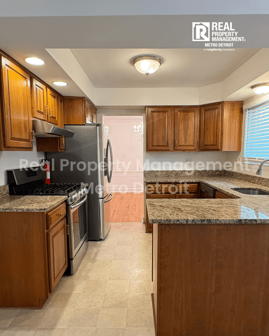 3028 Caswell Drive 7 of 31