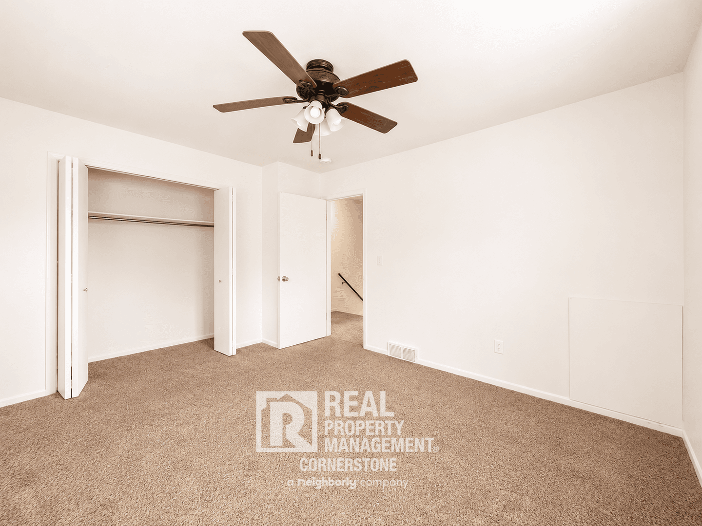 5735 E G Ave 7 of 18