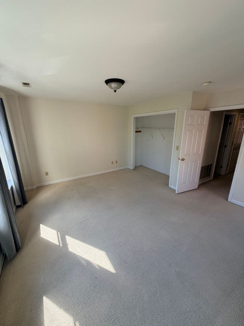 133 Walton Street Unit 130 12 of 19