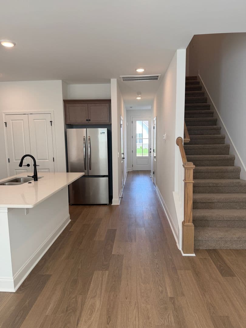 James Creek Dr-8771 16 of 36