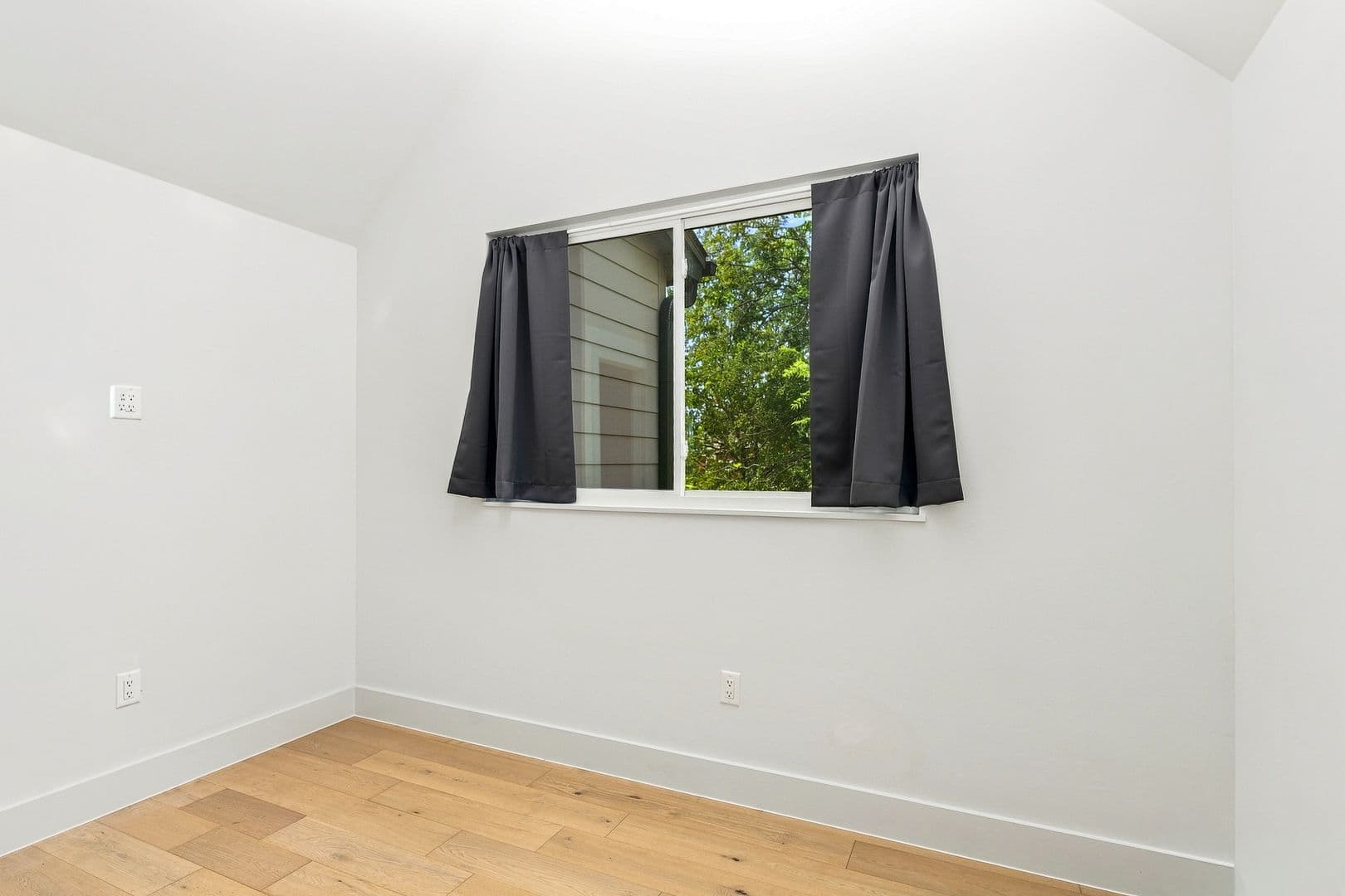 Premium Central Austin Property 21 of 32