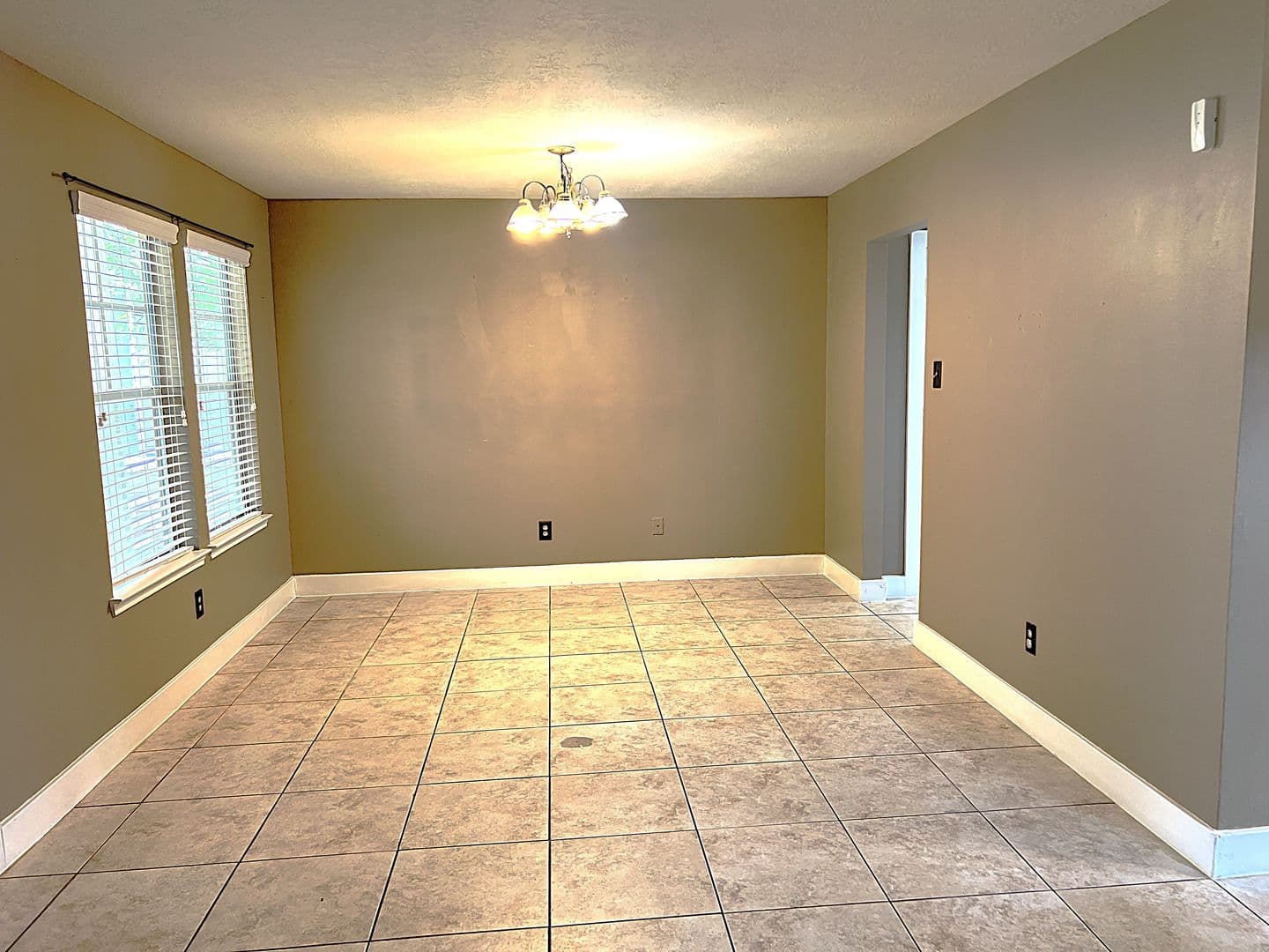 6819 Kingwood Glen Drive 4 of 35
