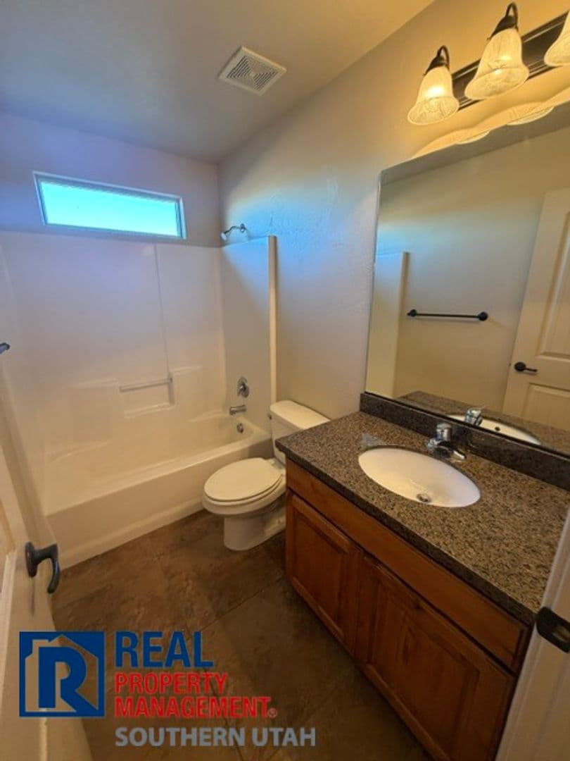 370 W Buena Vista Blvd #108 12 of 13