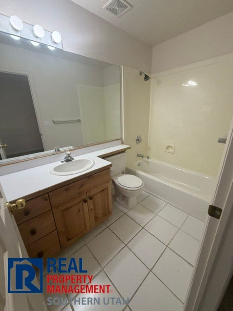 1735 W 540 N #1305 8 of 14