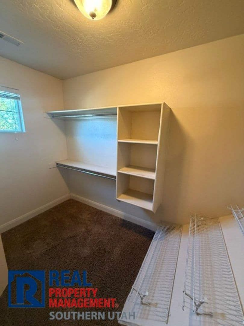 370 W Buena Vista Blvd #108 9 of 13