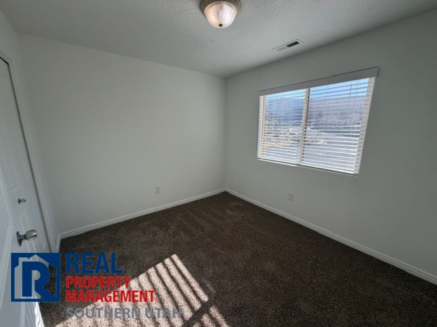 794 N 195 W 11 of 16