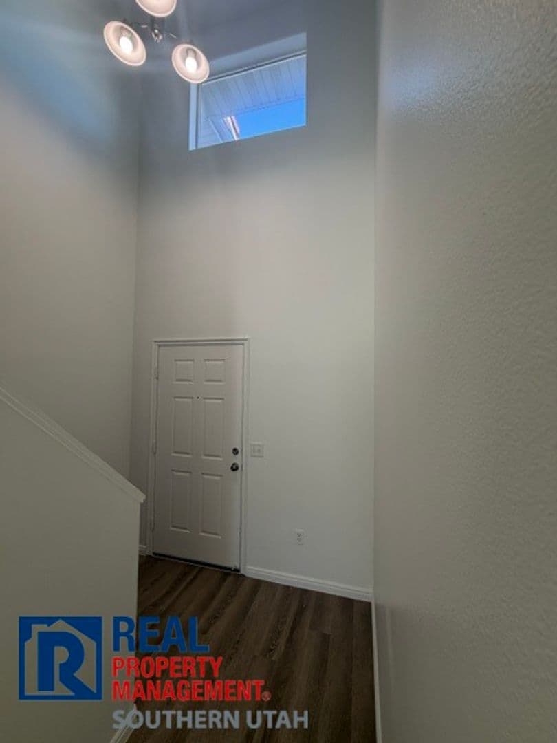 794 N 195 W 3 of 8