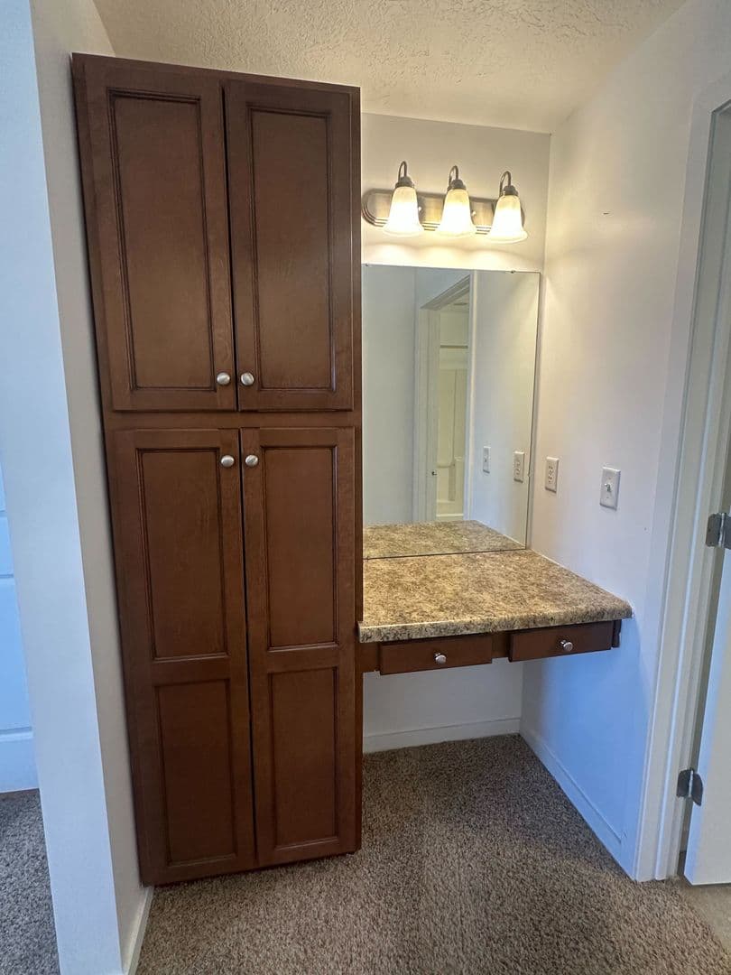 2150 S Main St #308 13 of 18