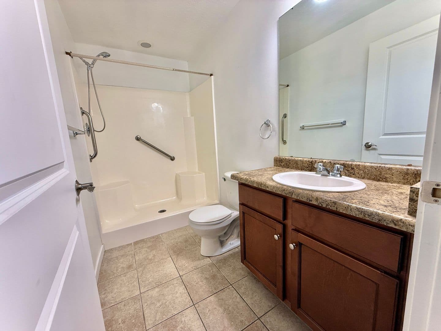 2150 S Main St #308 4 of 18