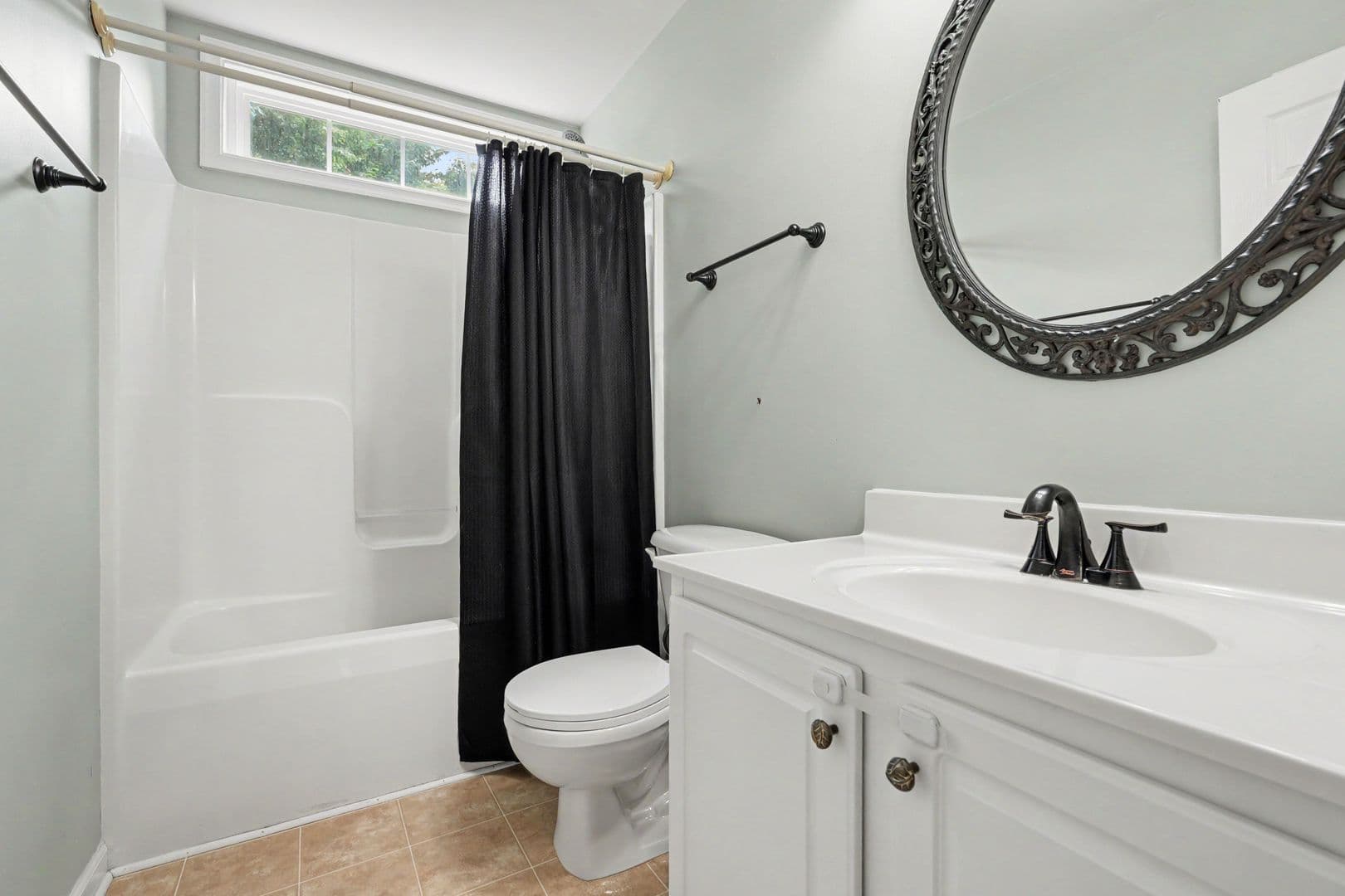 24 Crestwood Ln 21 of 38