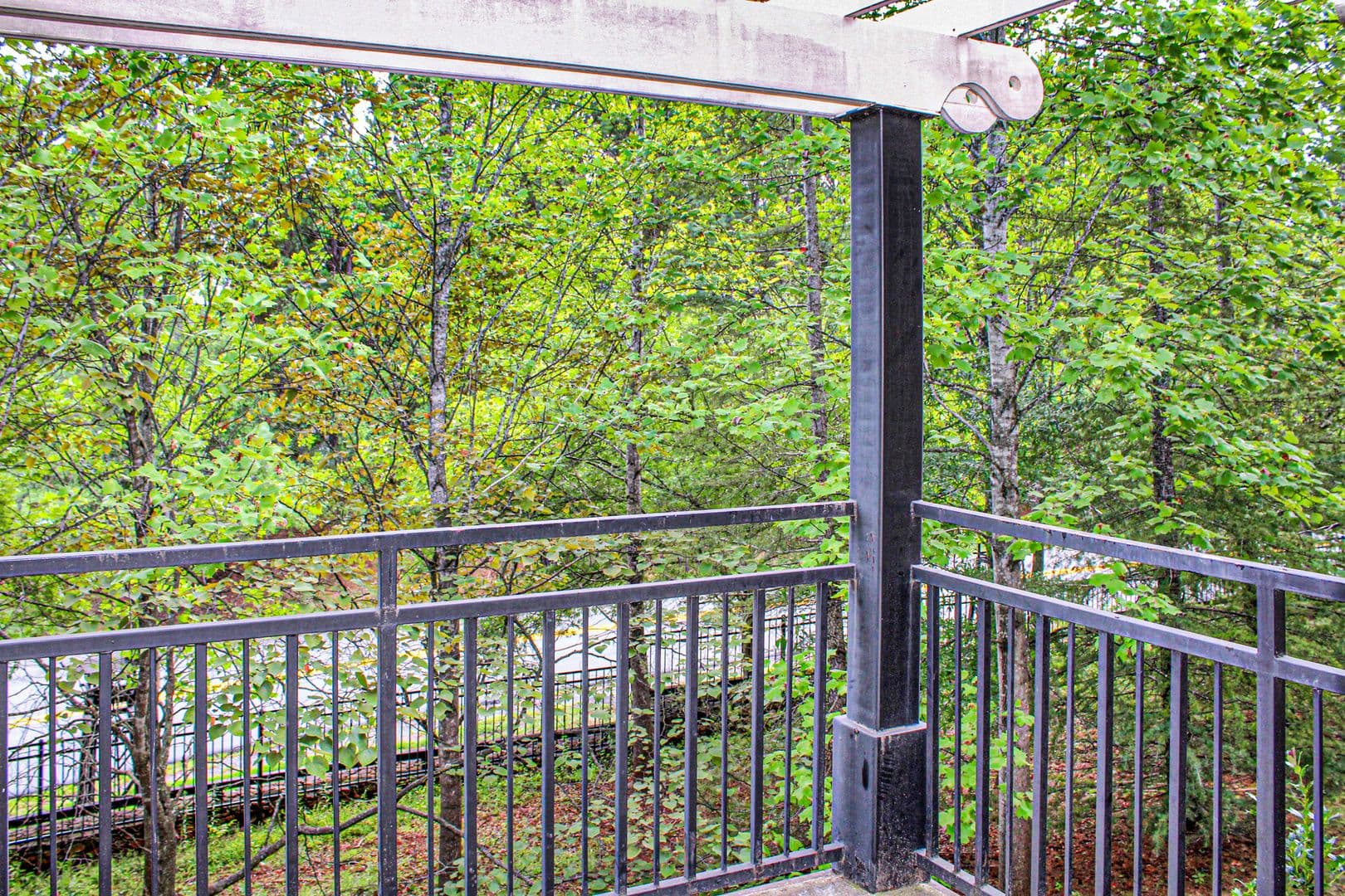 Candlewood Ct 1855 10 of 27