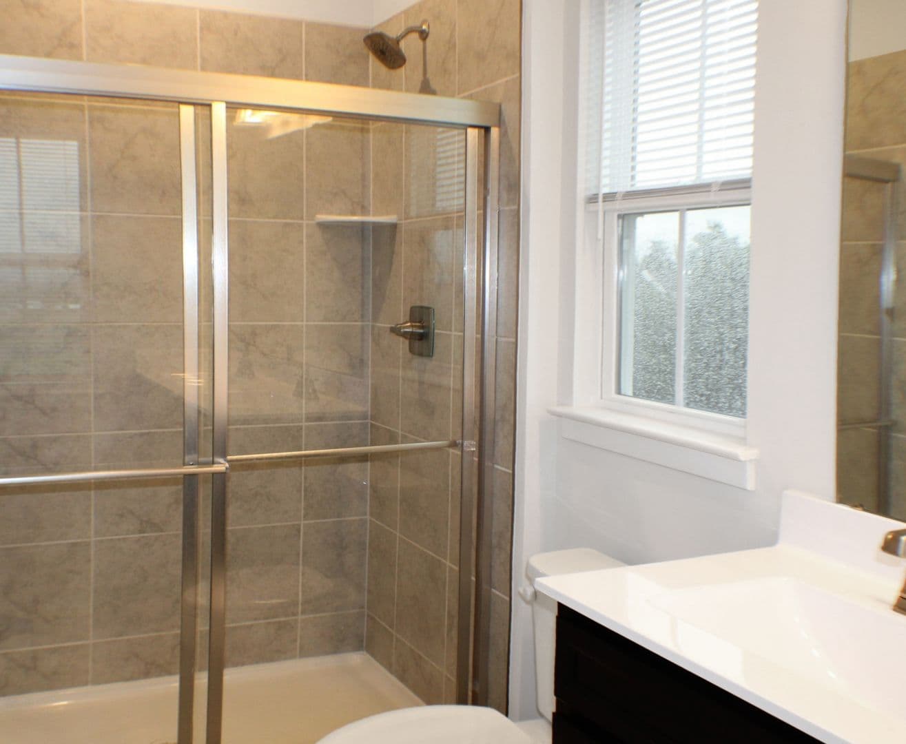 Lockwood Dr 2061 21 of 28