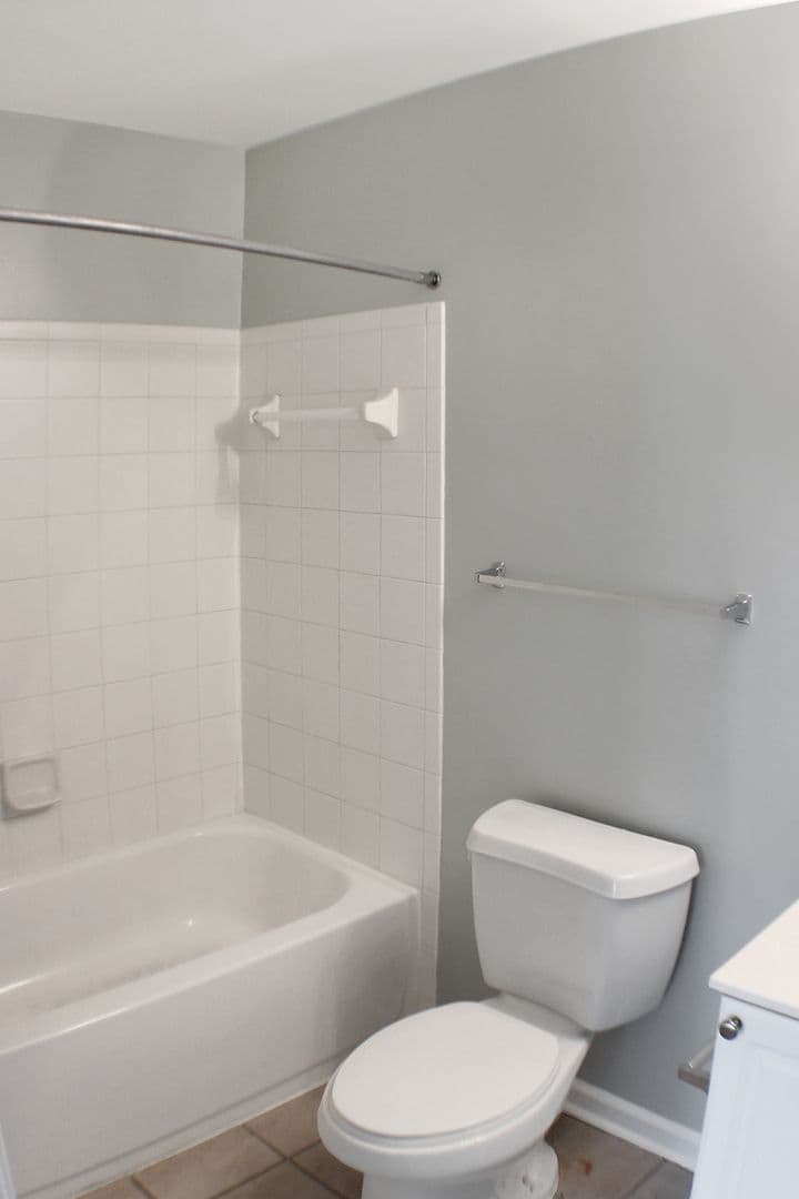 Candlewood Ct 1855 15 of 27