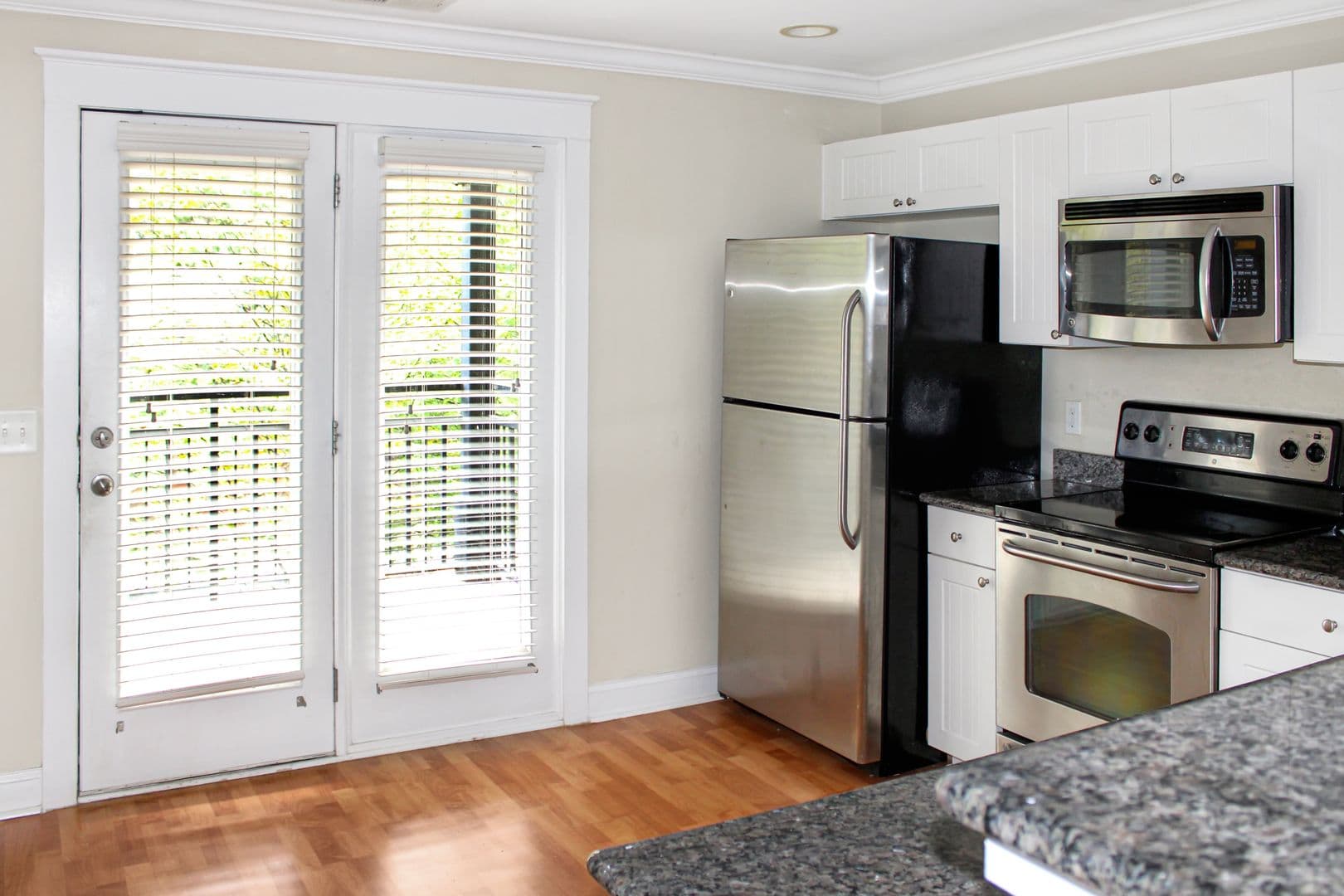 Candlewood Ct 1855 8 of 27