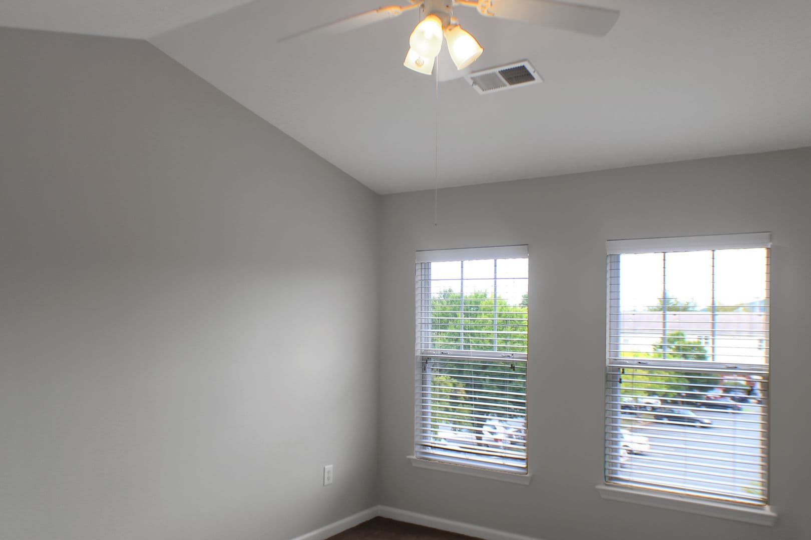 Candlewood Ct 1855 16 of 27