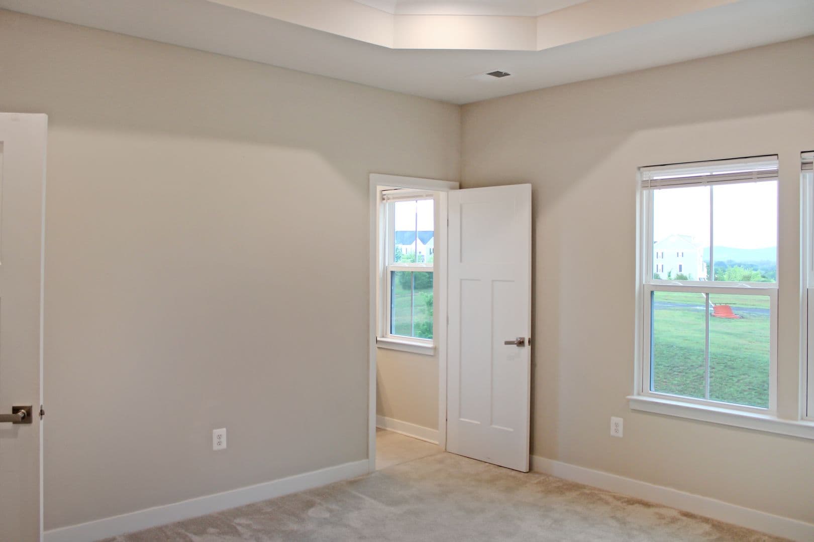 Lockwood Dr 2061 20 of 28