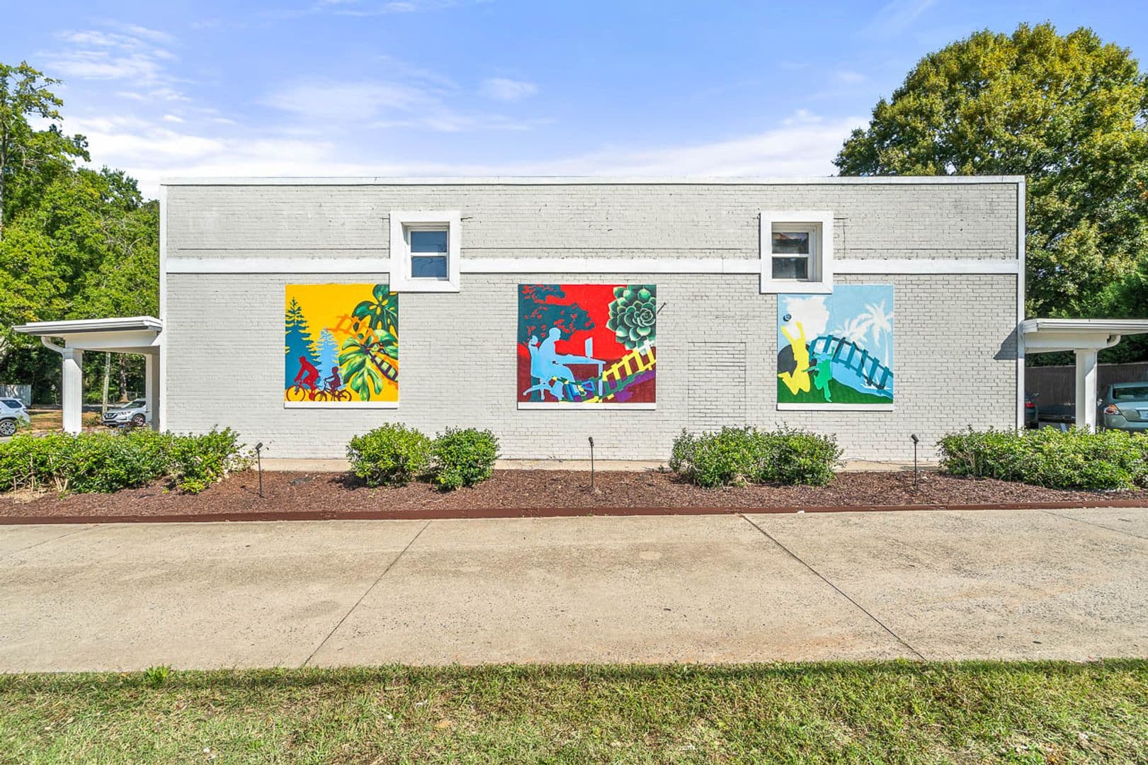 604 E. Iredell Avenue 1 of 19