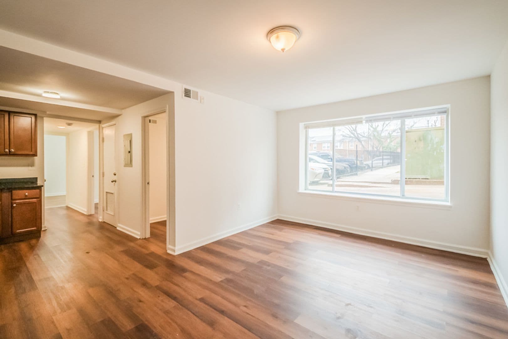 313-315 Anacostia Rd SE 2 of 13