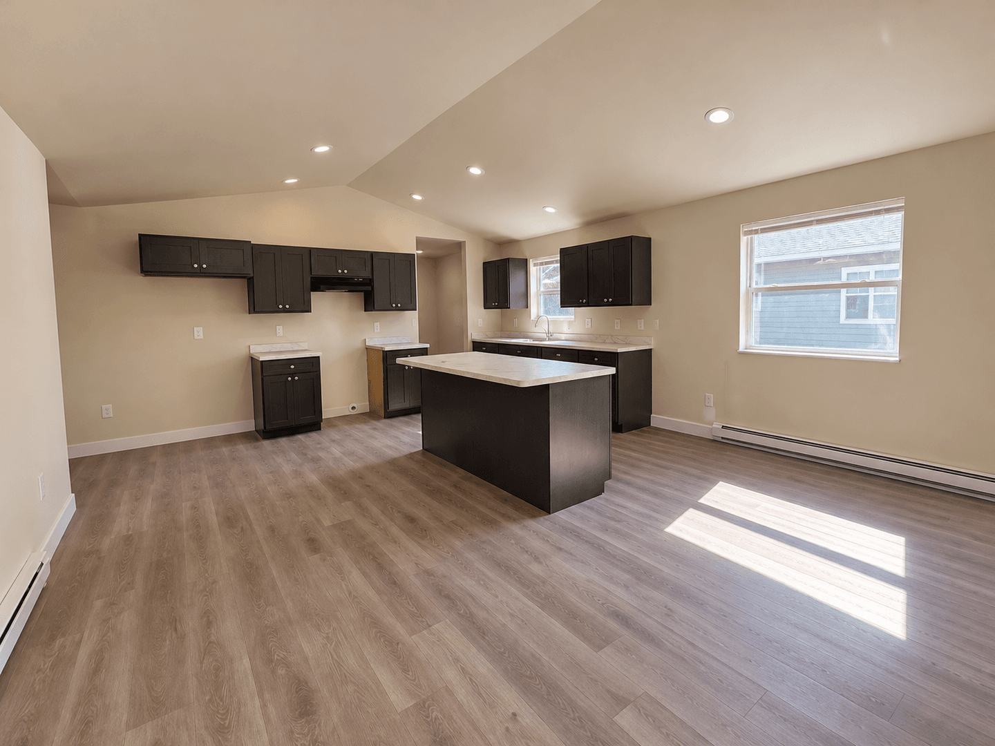 1340 24th Ave 2 of 8