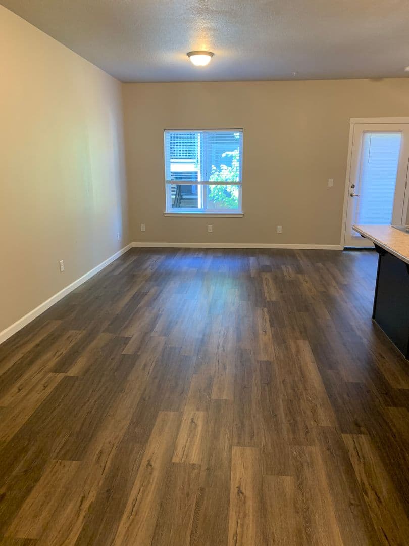 Rushing May's Landing Apartments 4 of 15