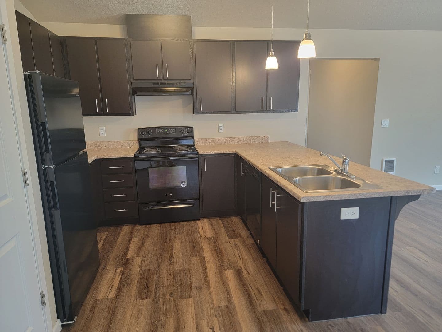Rushing May's Landing Apartments 4 of 14