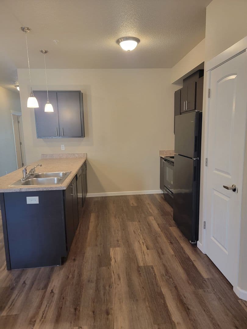Rushing May's Landing Apartments 4 of 13