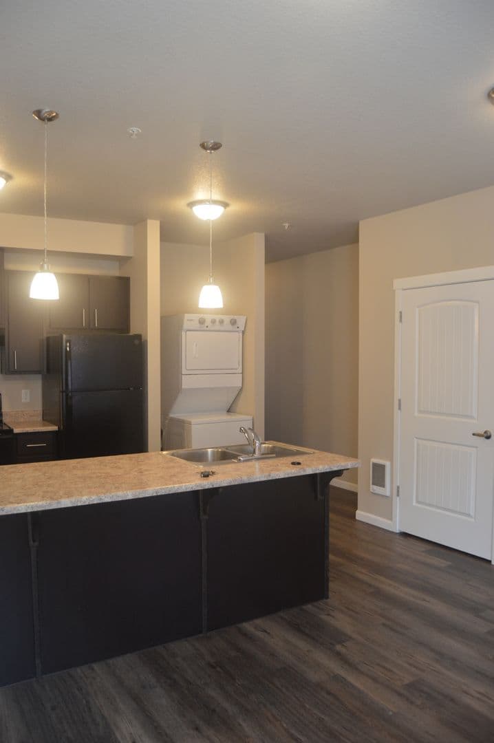 Rushing May's Landing Apartments 3 of 12