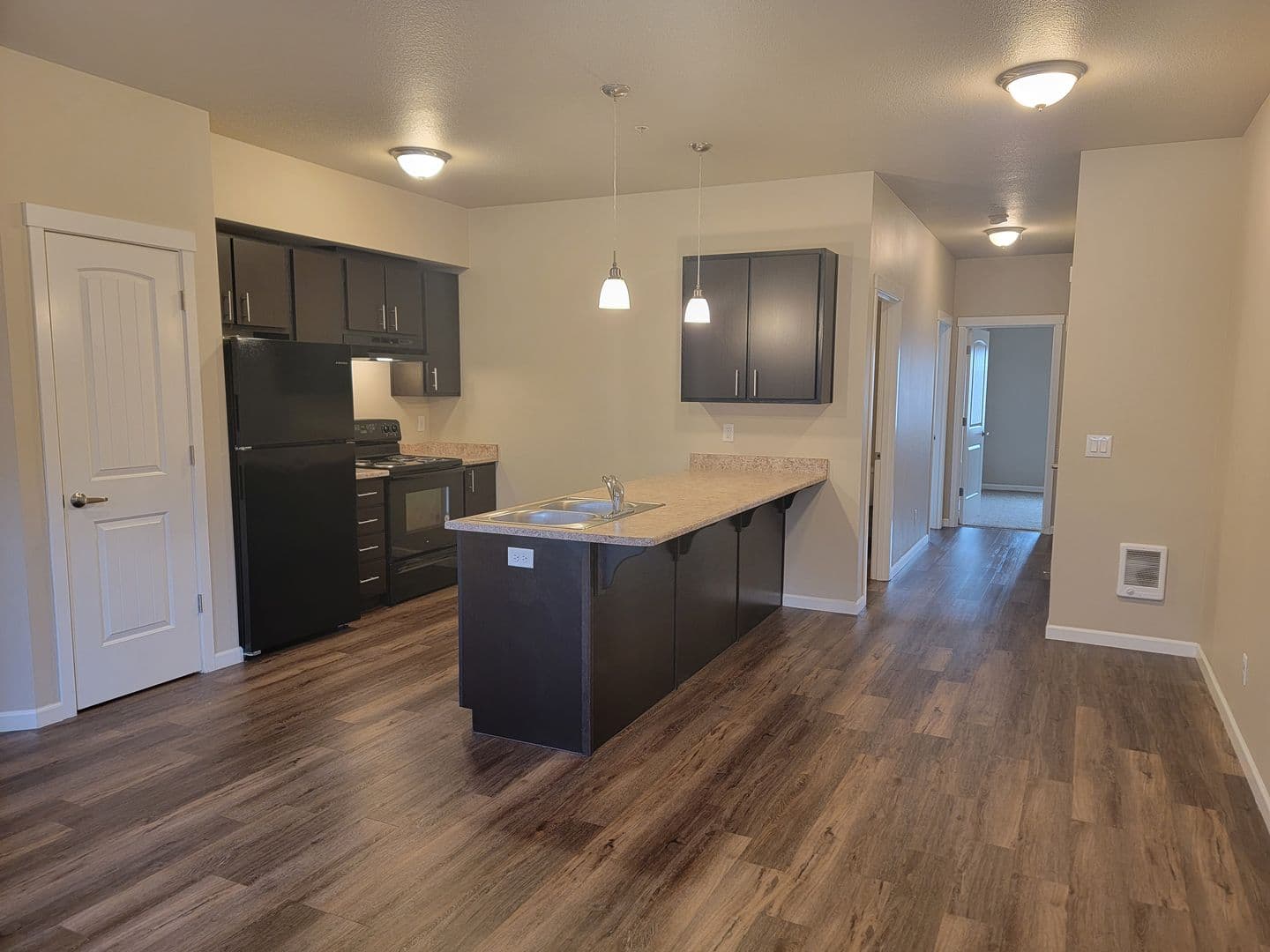 Rushing May's Landing Apartments 1 of 8