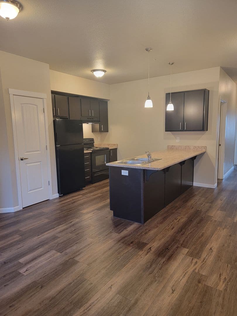 Rushing May's Landing Apartments 2 of 13
