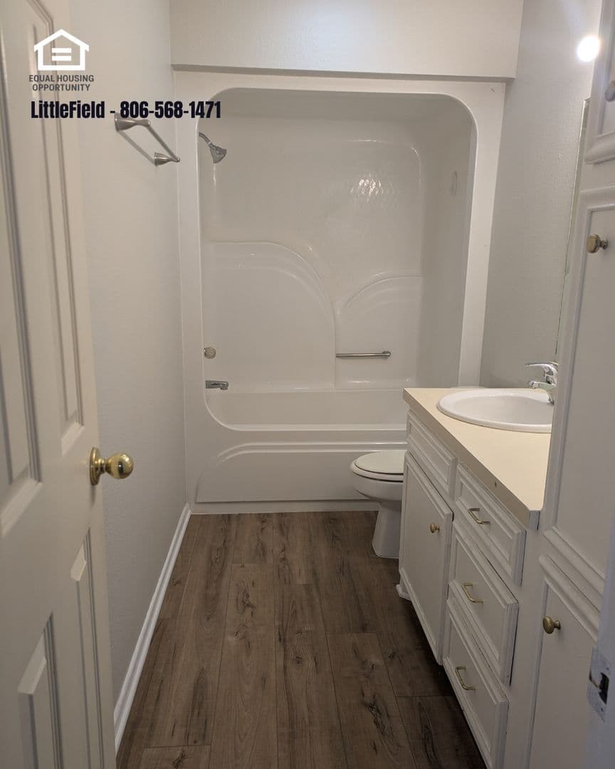 Littlefield Townhomes 9 of 10