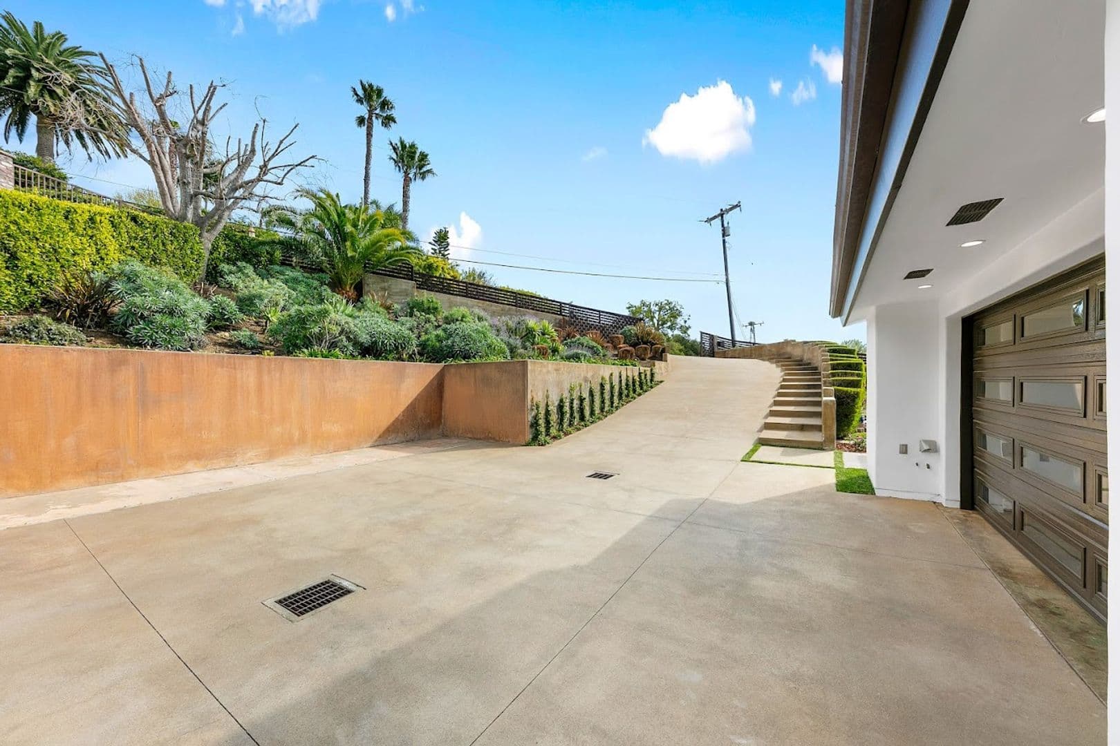 27091 Sea Vista 5 of 56