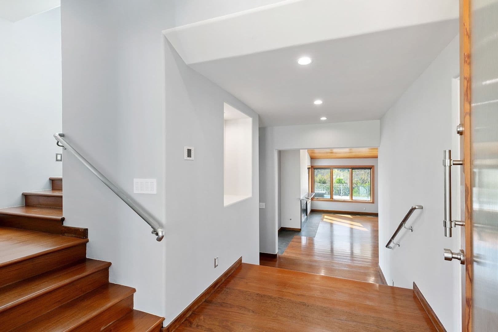 27091 Sea Vista 8 of 56