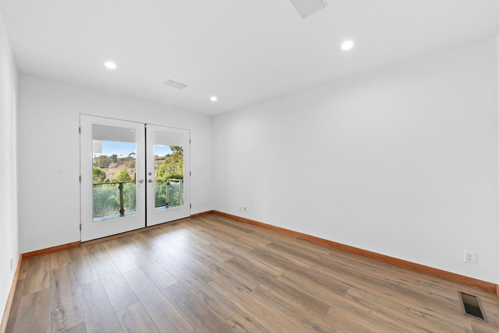 27091 Sea Vista 36 of 56