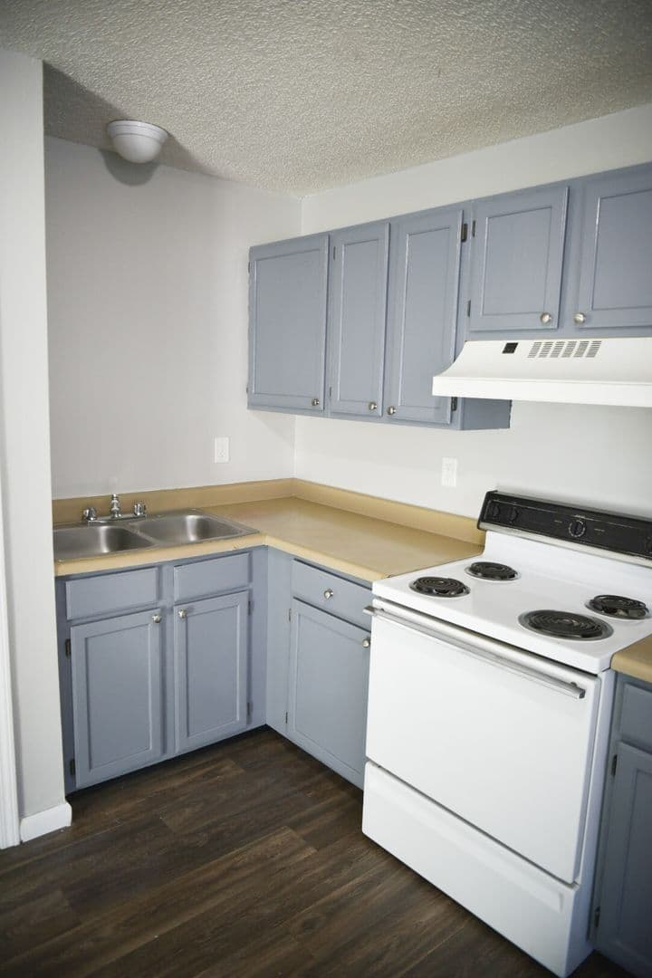 Bradford Pointe Apartments 4 of 20