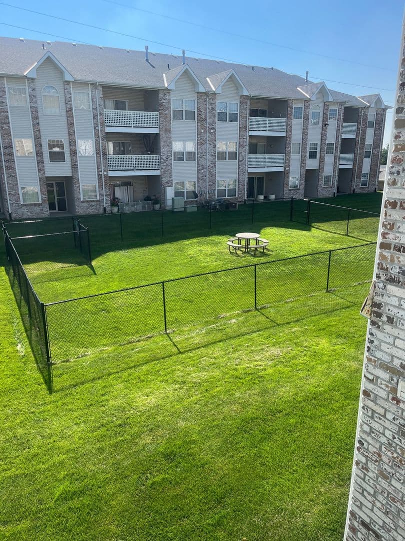 Hillsborough Pointe Apartments 1 of 11