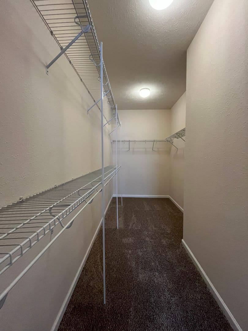 Hillsborough Pointe Apartments 3 of 11
